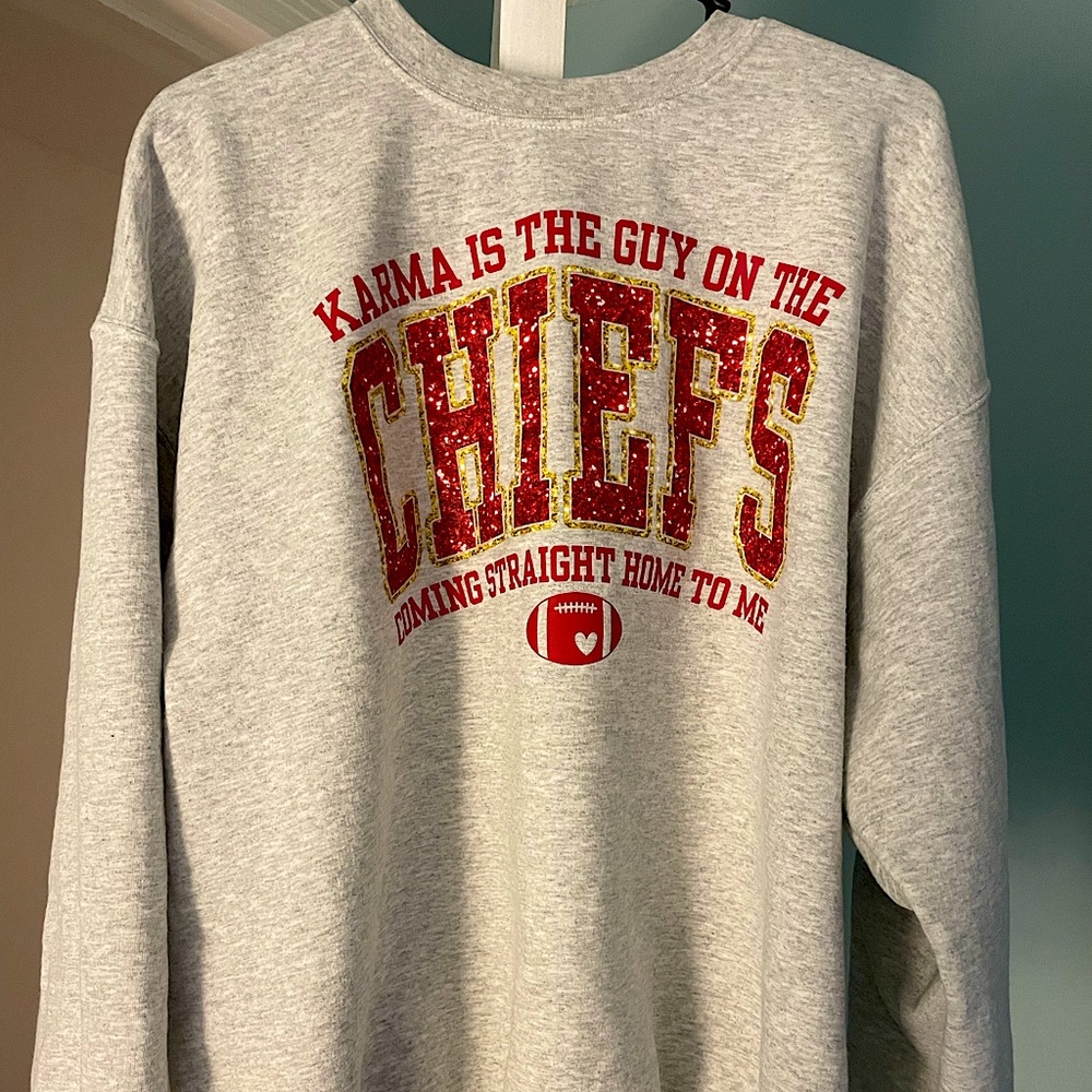 Taylor Swift Chiefs Crewneck